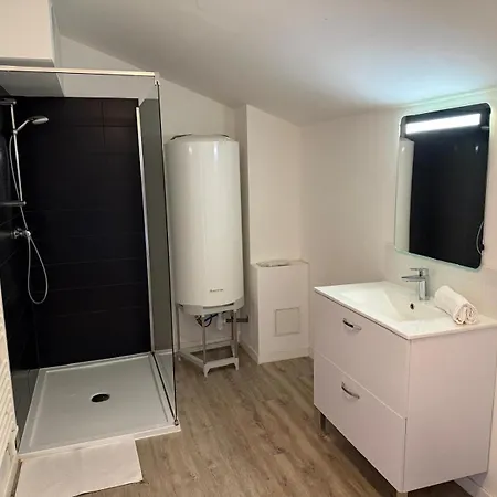 Le Dallas - 1 Chambre, 1 Canape-lit, 1er Etage, Parking, 10min Canal Du Midi شقة كاسلسارازين