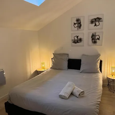 Le Dallas - 1 Chambre, 1 Canape-lit, 1er Etage, Parking, 10min Canal Du Midi